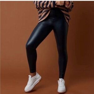 Aerie offline by Aerie real luxe small  High-Waisted Glossy Leggings